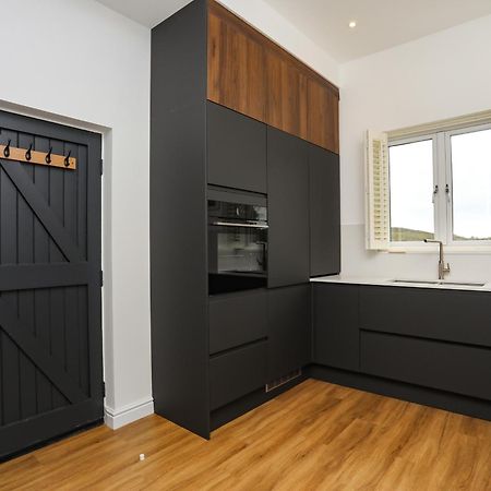 Oakwood Stables Villa Conwy Buitenkant foto