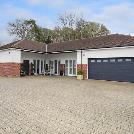 Oakwood Stables Villa Conwy Buitenkant foto